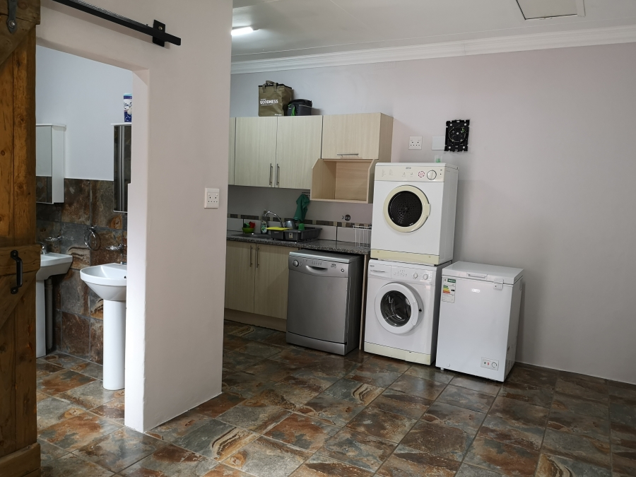 9 Bedroom Property for Sale in Bult North North West